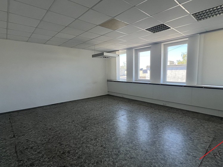 Комерційне приміщення в оренду, 3 360 м² (8 з 16)