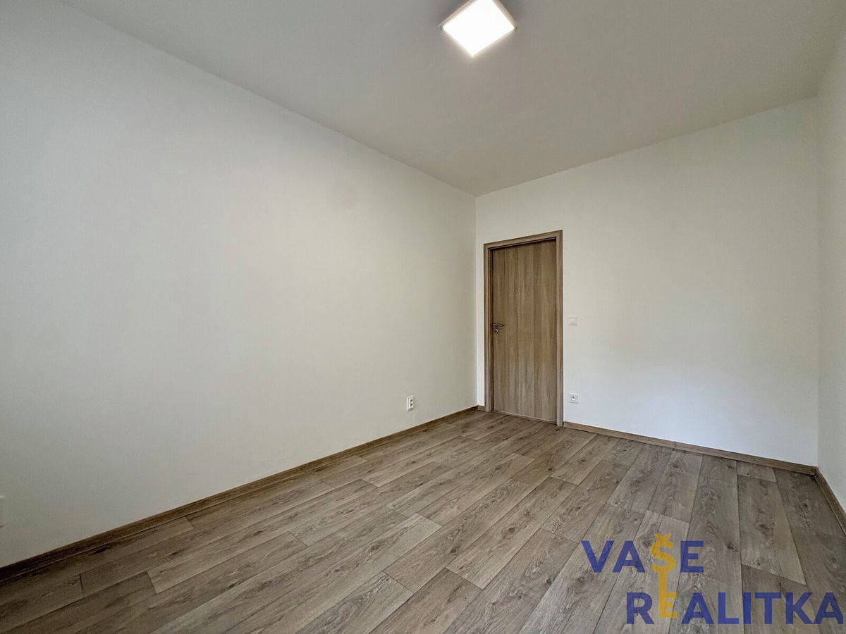 Pronájem bytu 3+1 72 m² – fotografie 5