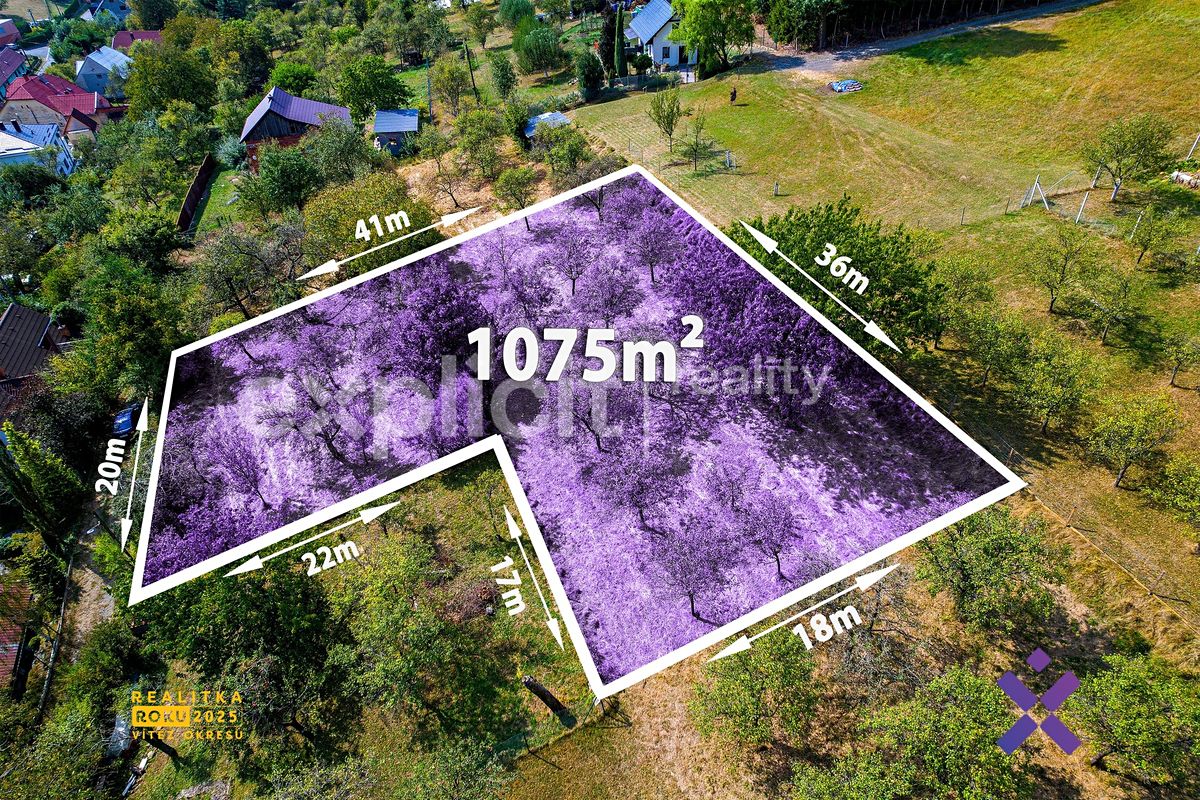 Prodej stavebního pozemku 1075 m² – fotografie 2