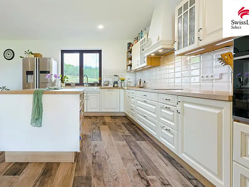 Prodej rodinného domu 223 m², pozemek 1271 m², Nebílovy – náhled fotky 3