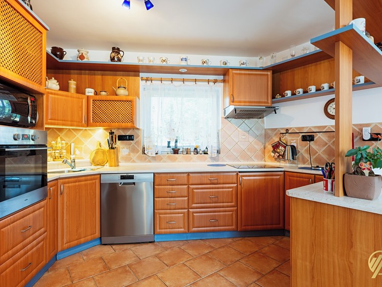 Haus zum Kauf, 275 m² (3 von 27)