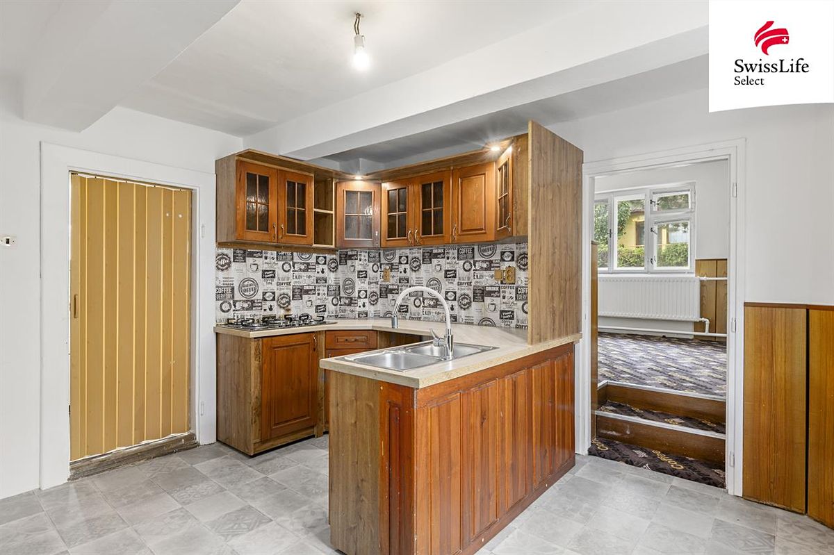 Prodej rodinného domu 90 m², pozemek 240 m² – fotografie 2