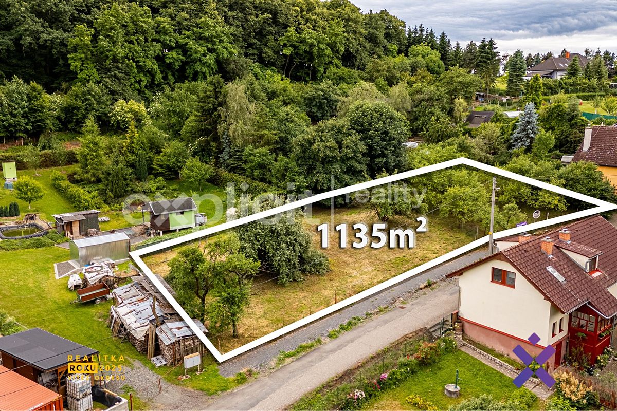Prodej stavebního pozemku 1135 m² – fotografie 2