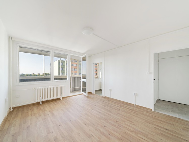 Квартира 1+kk на продаж, 35 м² (1 з 20)