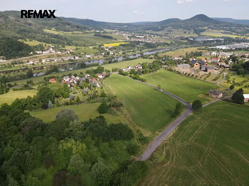 Prodej stavebního pozemku 17584 m², Děčín – náhled fotky 3