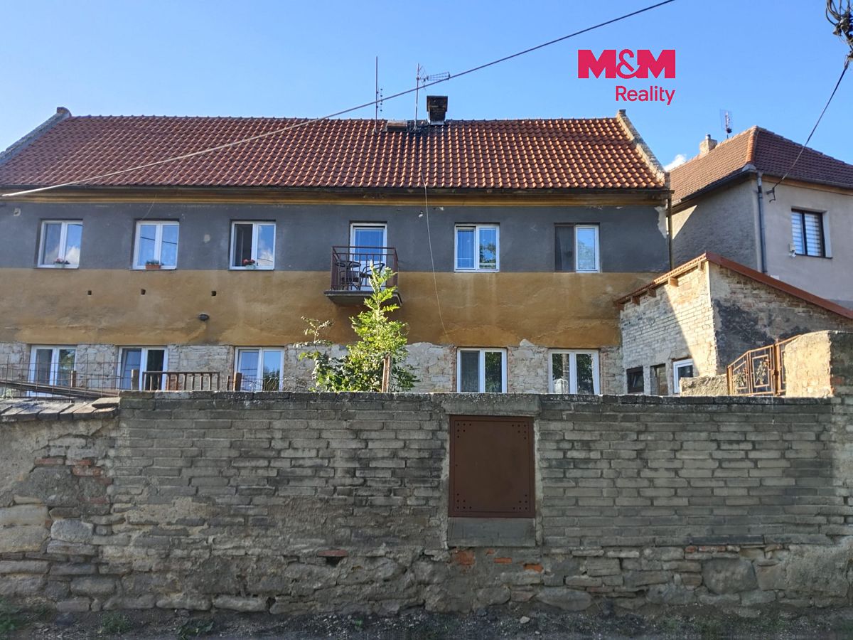 Pronájem rodinného domu 85 m², pozemek 707 m²