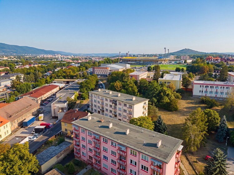 Pronájem bytu 2+kk, 53 m² (30 z 32)
