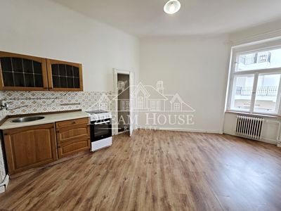 Pronájem bytu 3+1 81 m²