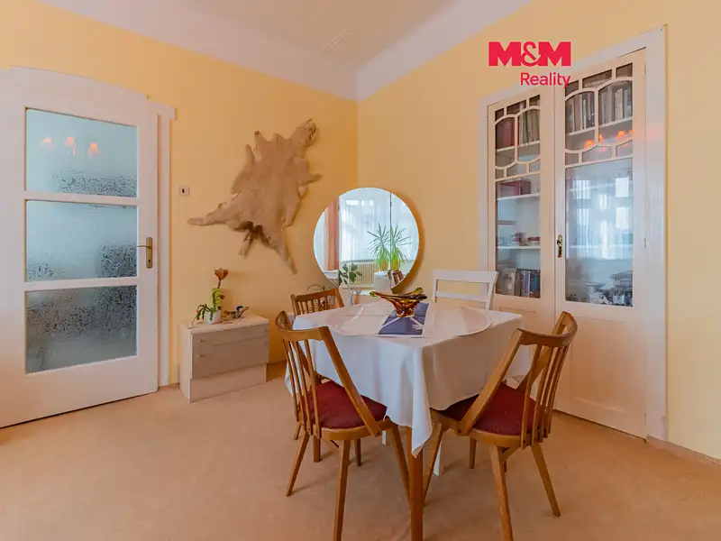 Prodej bytu 4+1 102 m², Karlovy Vary – náhled fotky 1