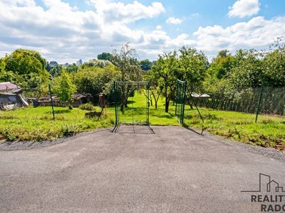 Prodej zahrady 1863 m²
