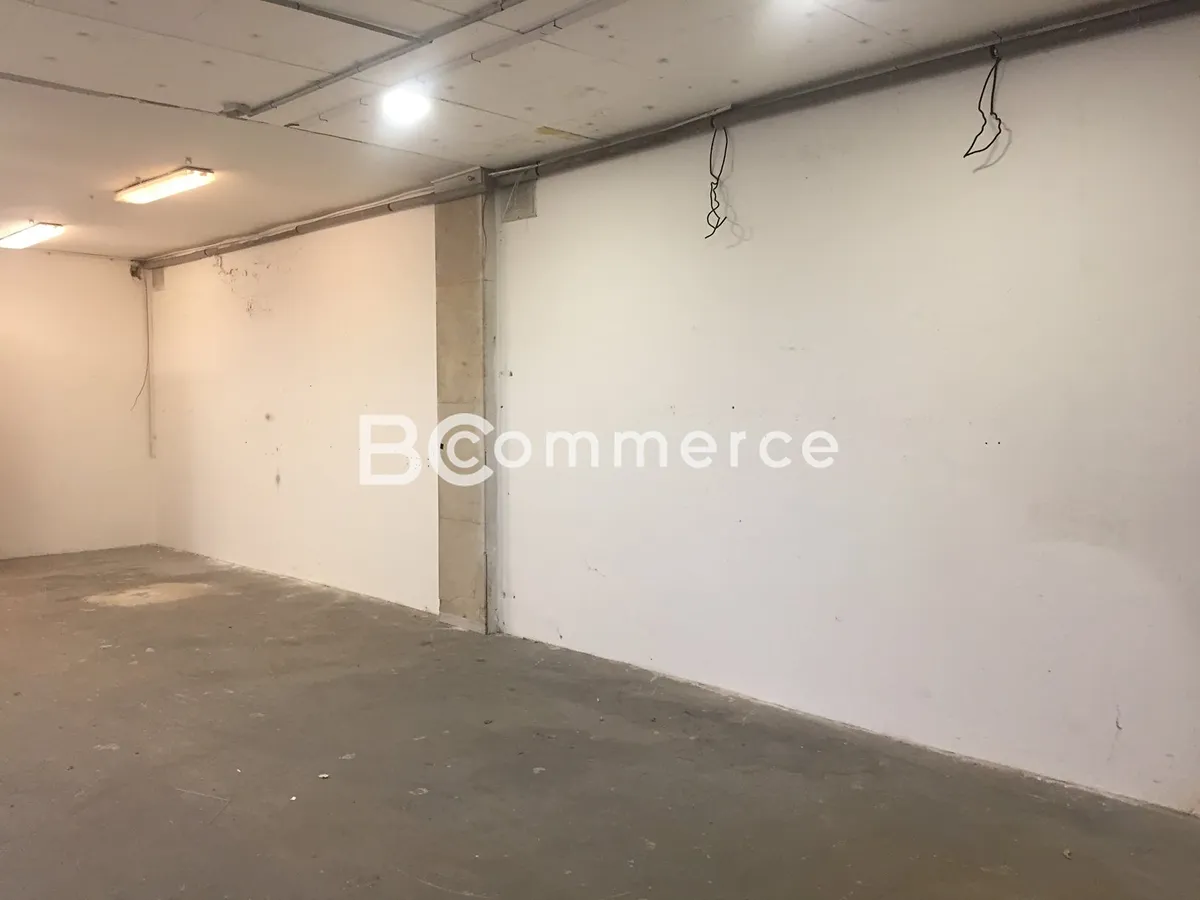 Pronájem skladového prostoru 136 m²