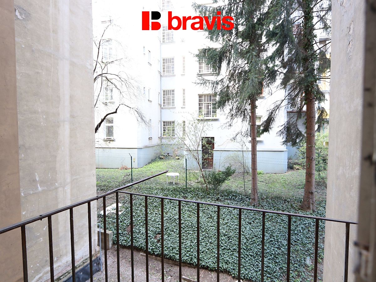Pronájem bytu 1+1 48 m² – fotografie 3