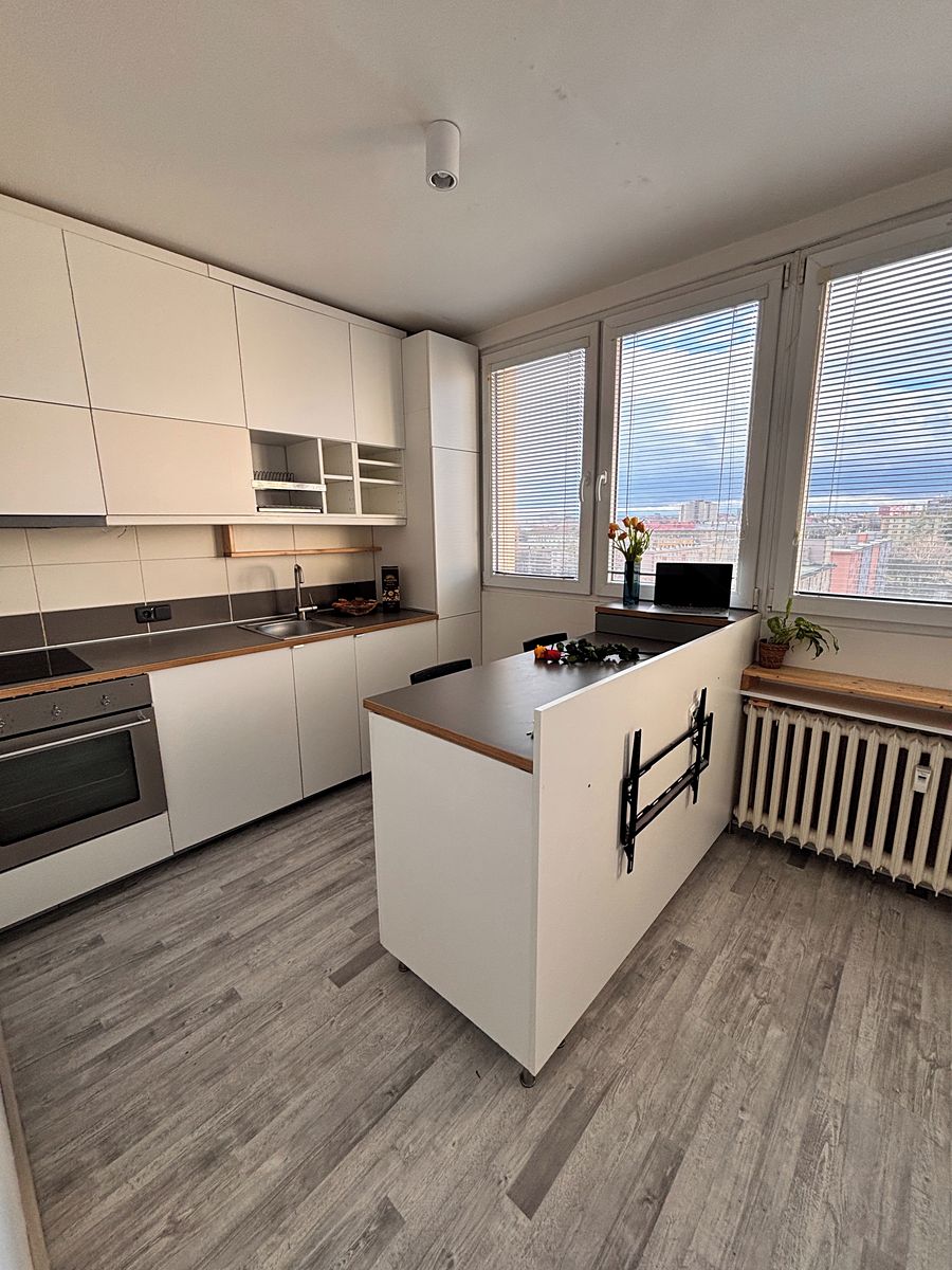 Pronájem bytu 2+kk 37 m²