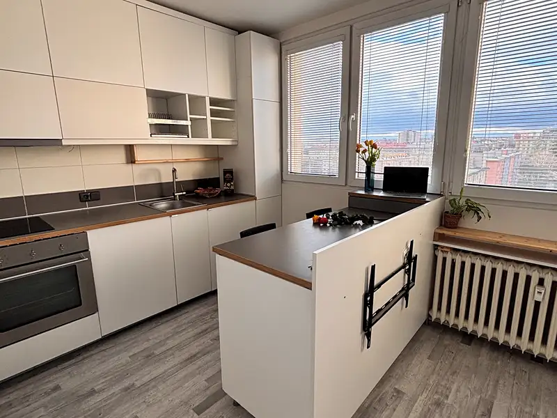 Pronájem bytu 2+kk 37 m², Ostrava – náhled fotky 1