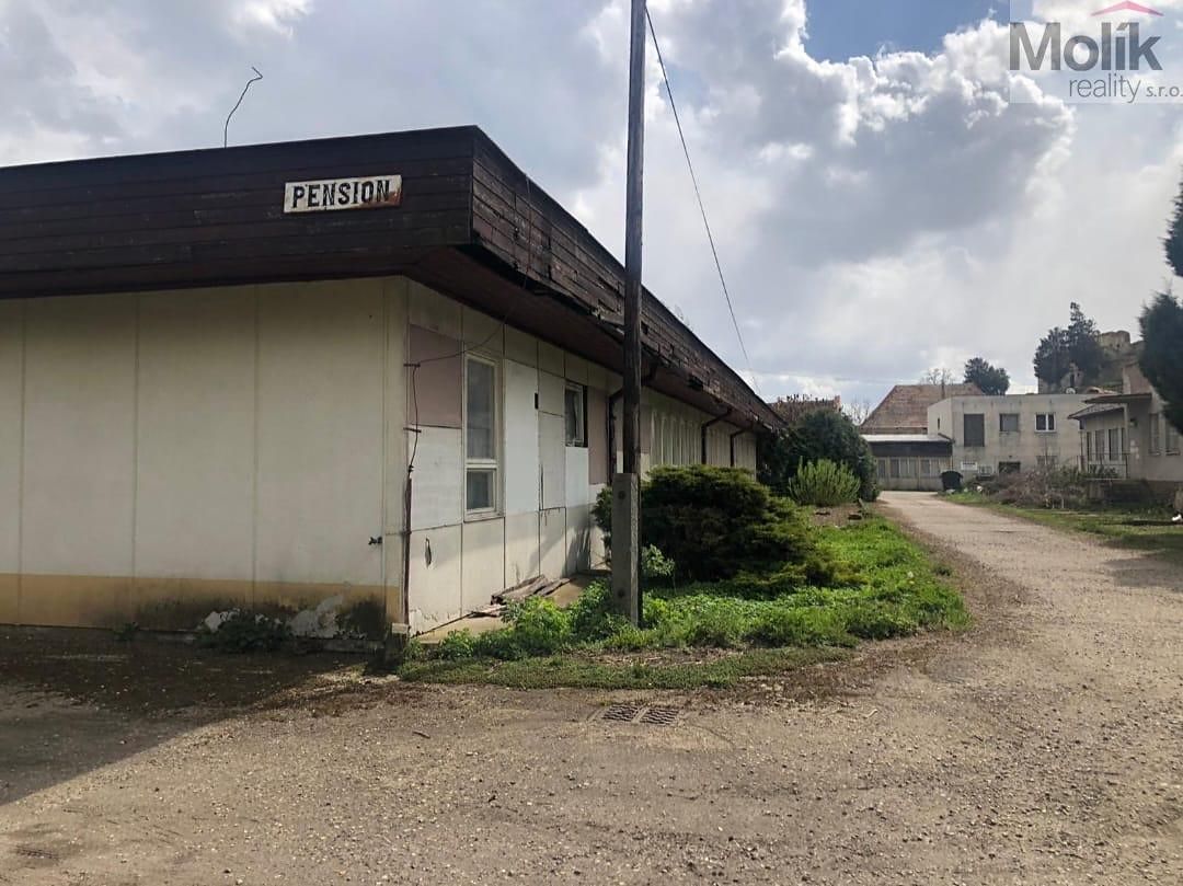 Prodej obchodního prostoru 2560 m² – fotografie 2