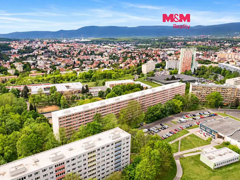 Pronájem bytu 3+kk 69 m², Teplice – náhled fotky 1