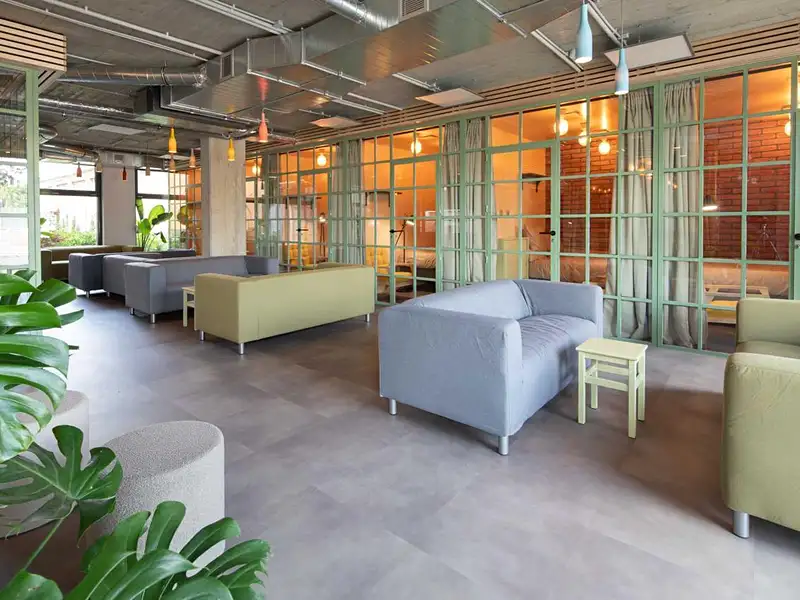 Pronájem bytu pokoje 141 m², Praha – náhled fotky 3