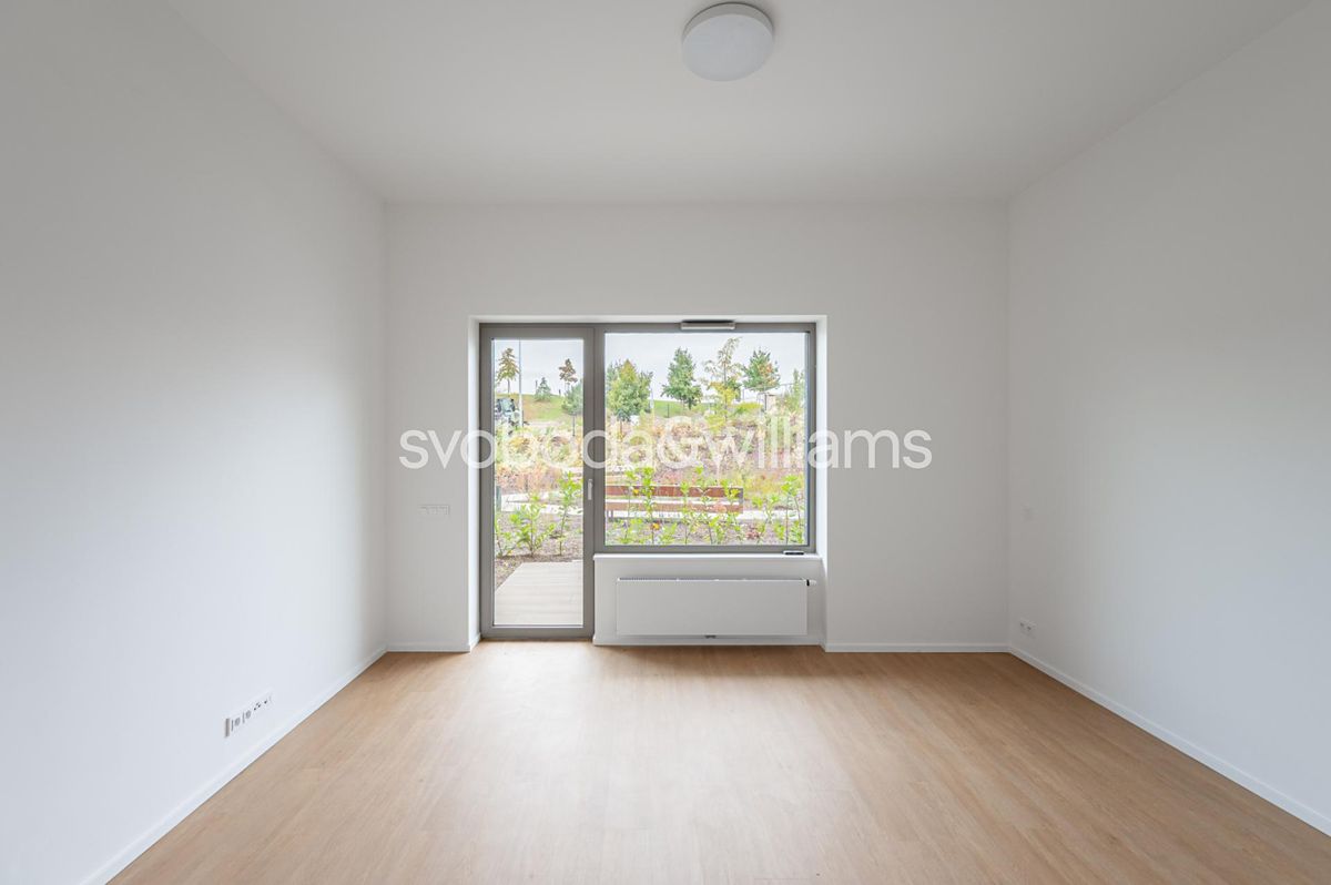 Pronájem bytu 1+kk 36 m²