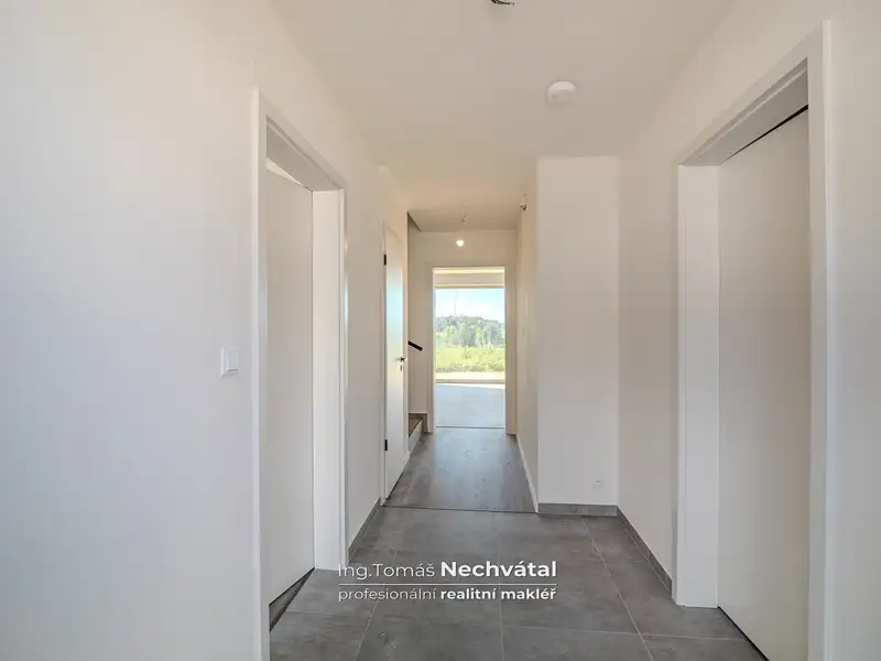 Prodej rodinného domu 118 m², pozemek 546 m², Drnholec – náhled fotky 3