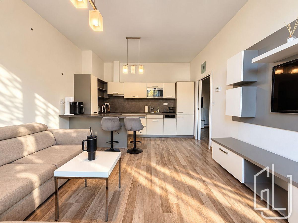 Pronájem bytu 2+kk 50 m²