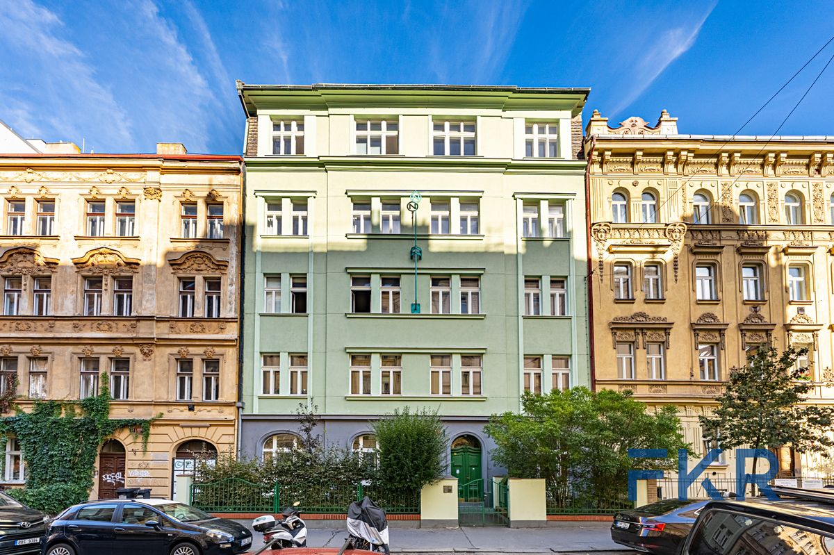 Pronájem bytu 2+kk 52 m² – fotografie 3