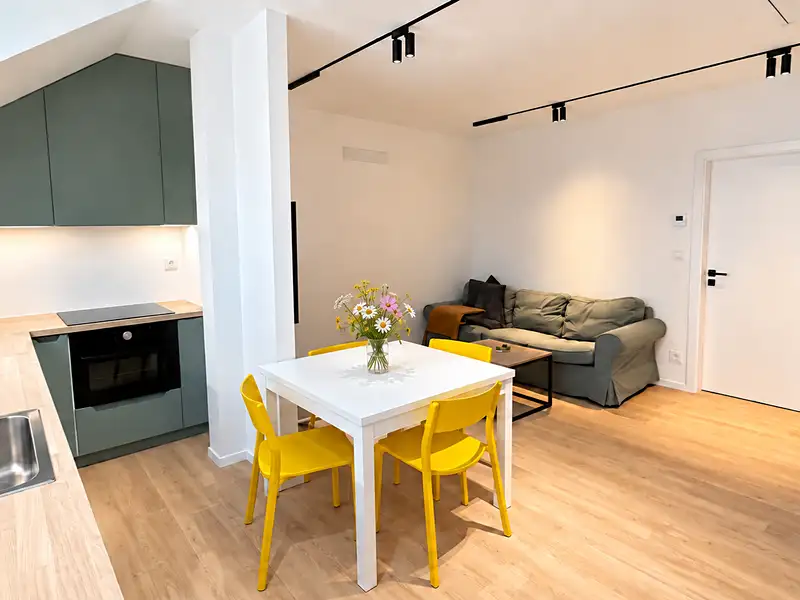 Pronájem bytu 3+kk 78 m², Praha – náhled fotky 2