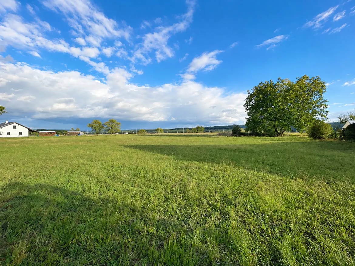 Prodej stavebního pozemku 1162 m²