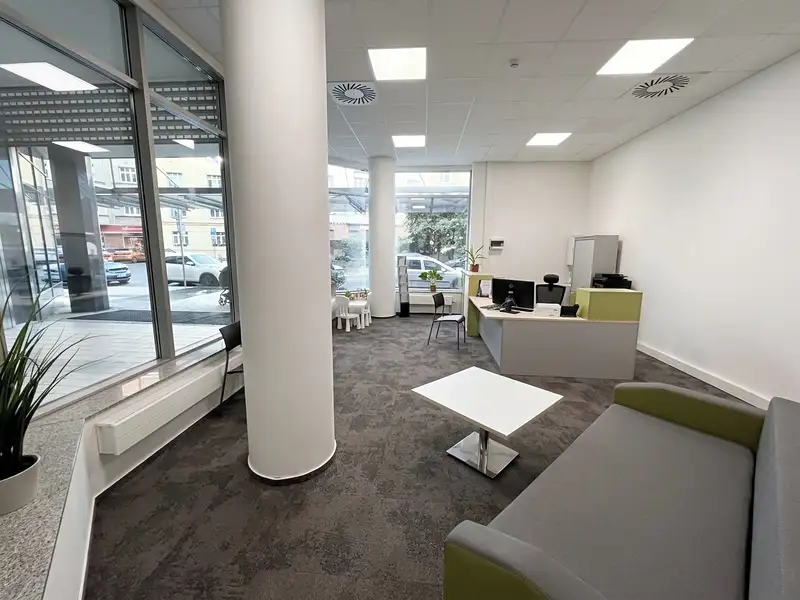 Pronájem obchodního prostoru 35 m², Praha – náhled fotky 3