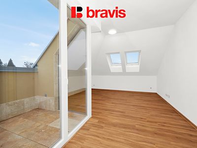 Pronájem bytu 4+kk 89 m²