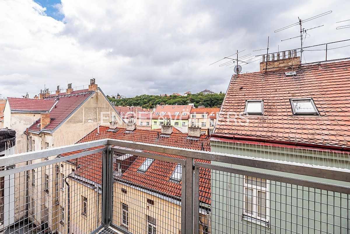 Pronájem bytu 1+1 34 m² – fotografie 3