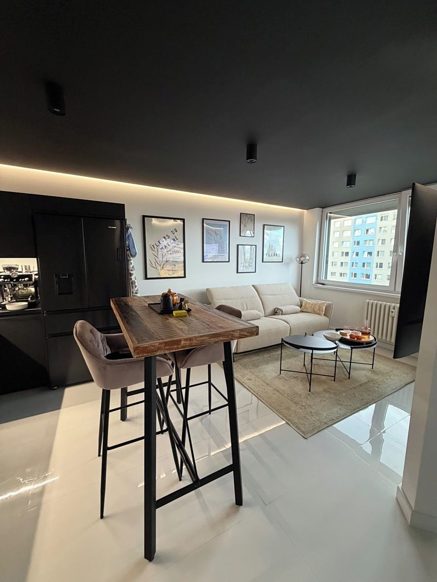 Prodej bytu 2+kk 44 m², Praha – fotka 1 z 3