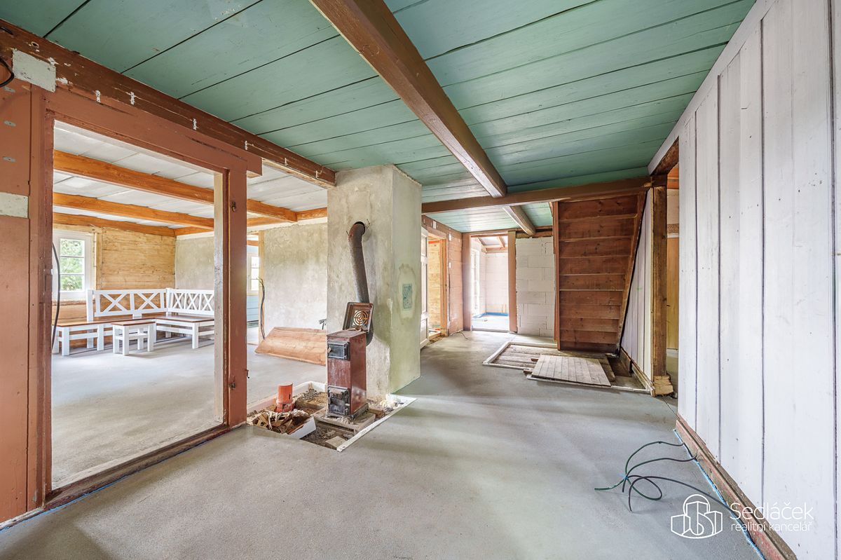 Prodej rodinného domu 92 m², pozemek 1012 m² – fotografie 3