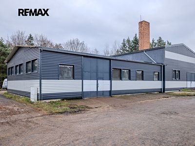 Prodej výrobní haly, prostoru 405 m²
