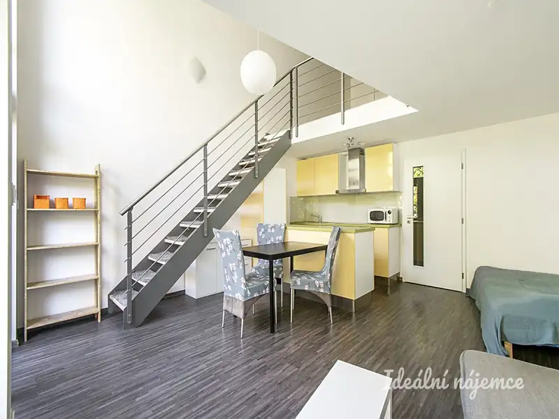 Pronájem bytu 2+kk 45 m², Praha – náhled fotky 3