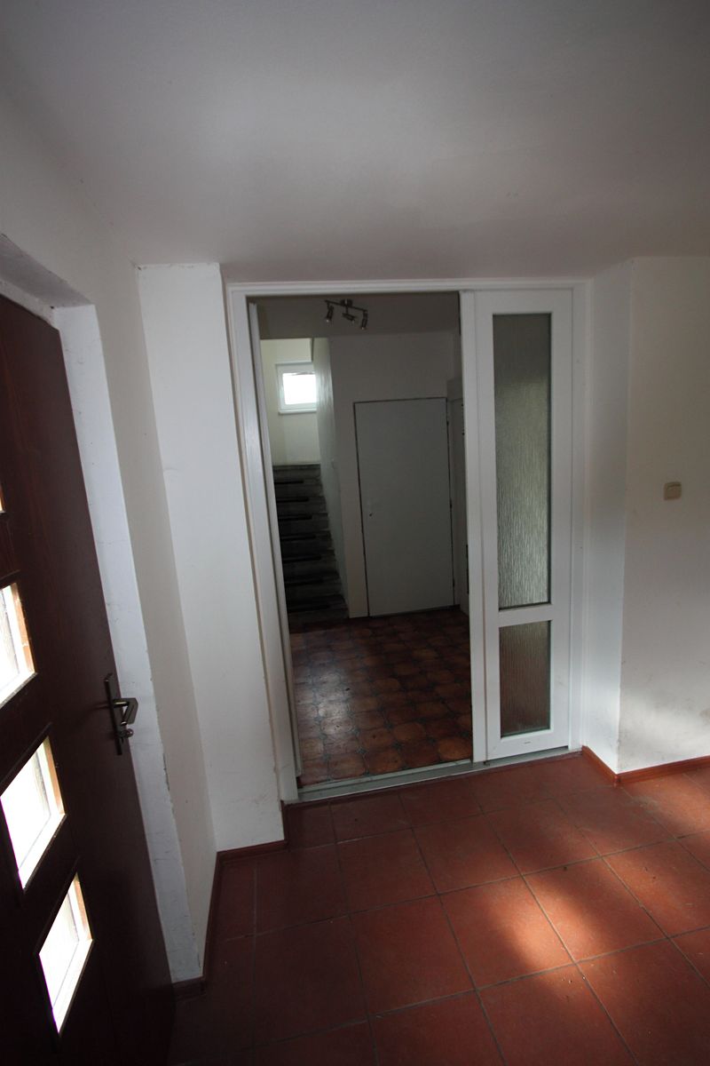 Prodej rodinného domu 100 m², pozemek 6478 m² – fotografie 5