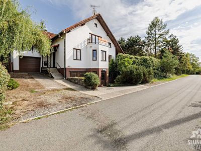 Prodej rodinného domu 184 m², pozemek 1027 m²