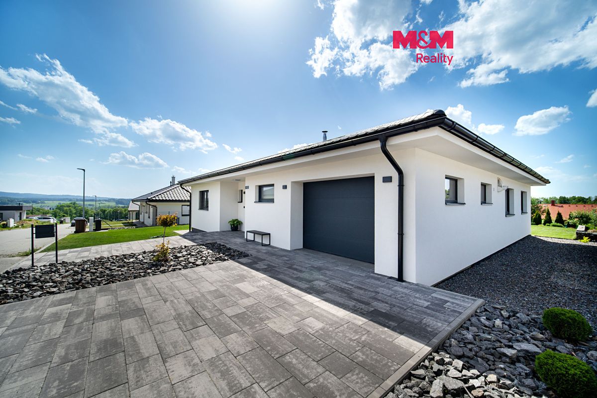 Prodej rodinného domu 165 m², pozemek 1034 m²
