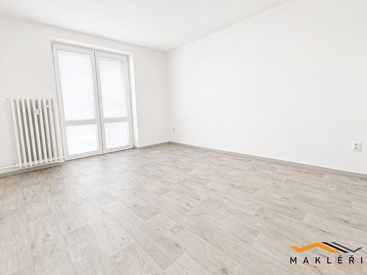 Pronájem bytu 2+1 48 m² – fotografie 4