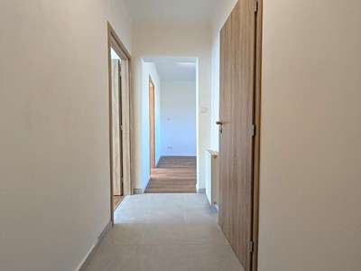 Pronájem bytu 3+1, 85 m² (2 z 17)