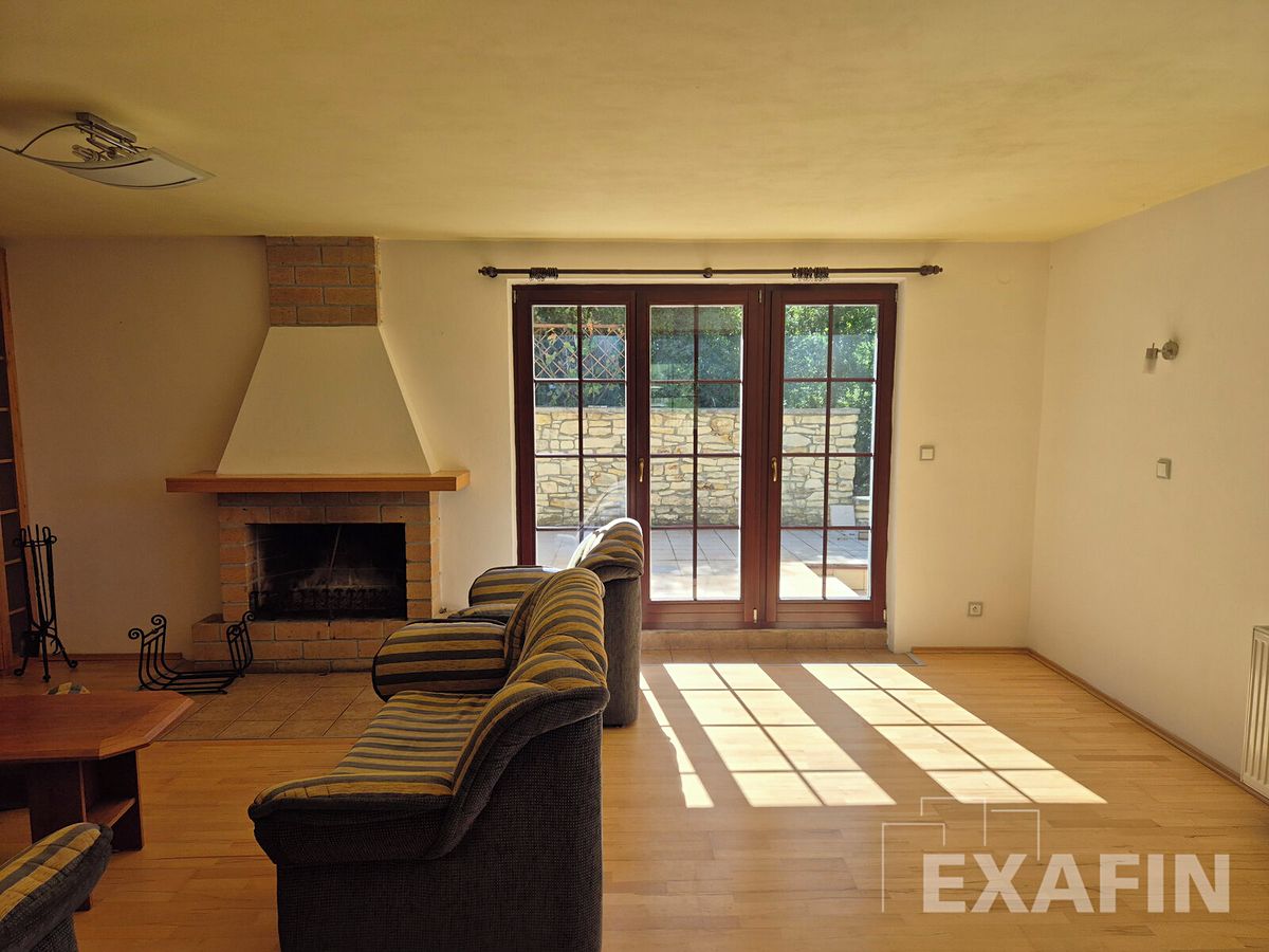 Pronájem rodinného domu 184 m², pozemek 598 m² – fotografie 4