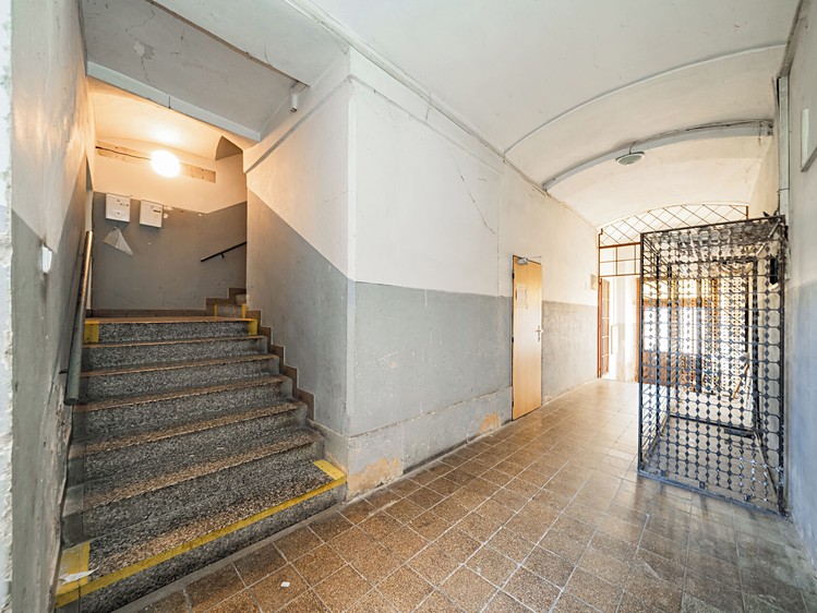 Комерційне приміщення на продаж, 700 м² (20 з 28)