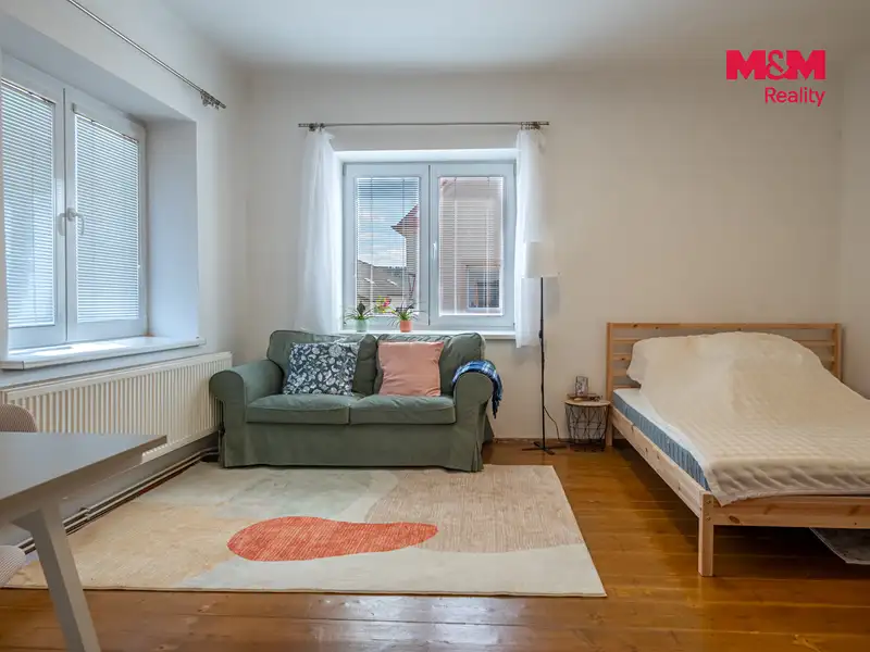 Prodej rodinného domu 160 m², pozemek 329 m², Hluboká nad Vltavou – náhled fotky 2