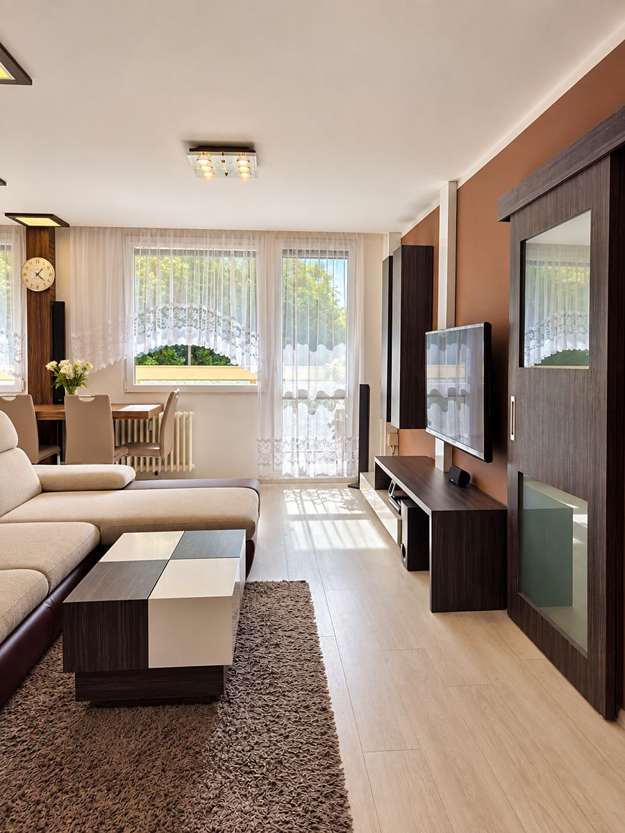 Pronájem bytu 4+kk 80 m² – fotografie 2