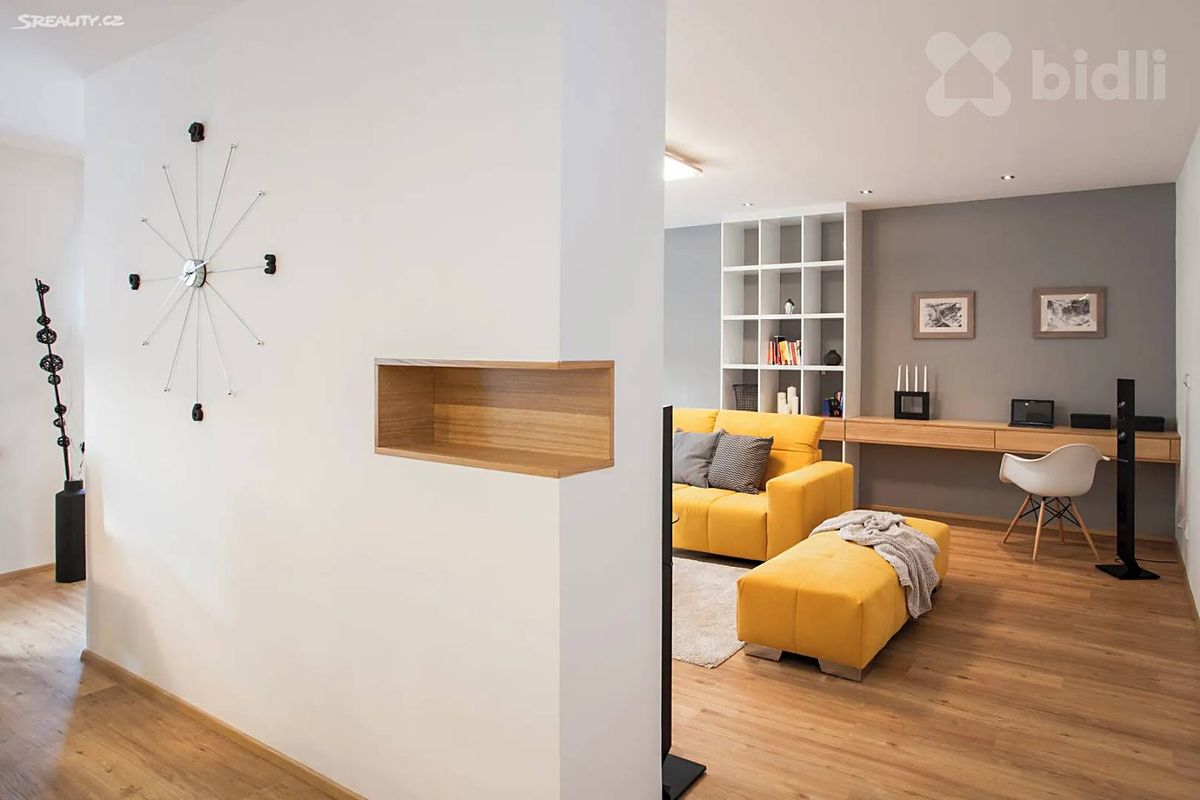 Pronájem bytu 3+kk 117 m² – fotografie 2