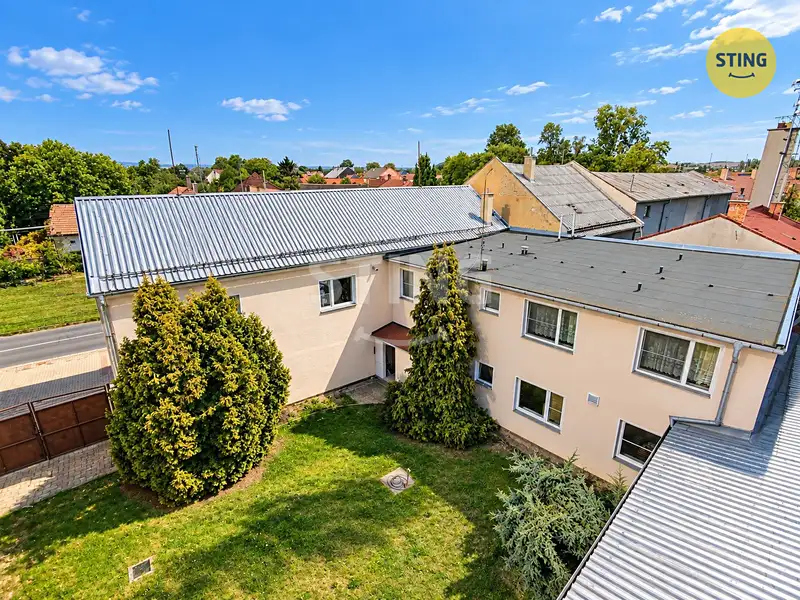 Prodej rodinného domu 550 m², pozemek 1109 m², Smržice – náhled fotky 2