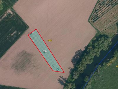 Prodej pole 2100 m²