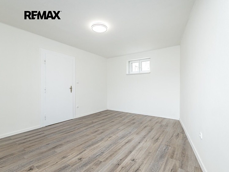 Wohnung 1+1 zum Kauf, 43 m² (9 von 33)