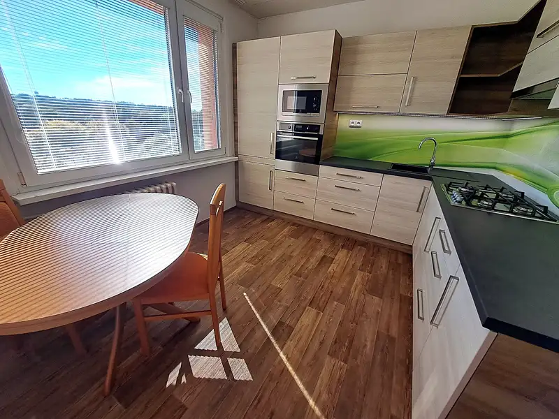 Prodej bytu 1+1 35 m², Hradec Králové – náhled fotky 3