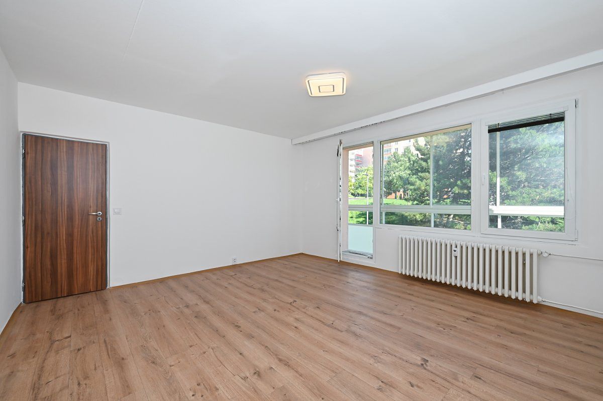 Pronájem bytu 4+1 76 m² – fotografie 4