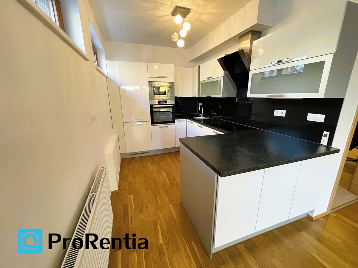Pronájem bytu 2+kk 60 m² – fotografie 2